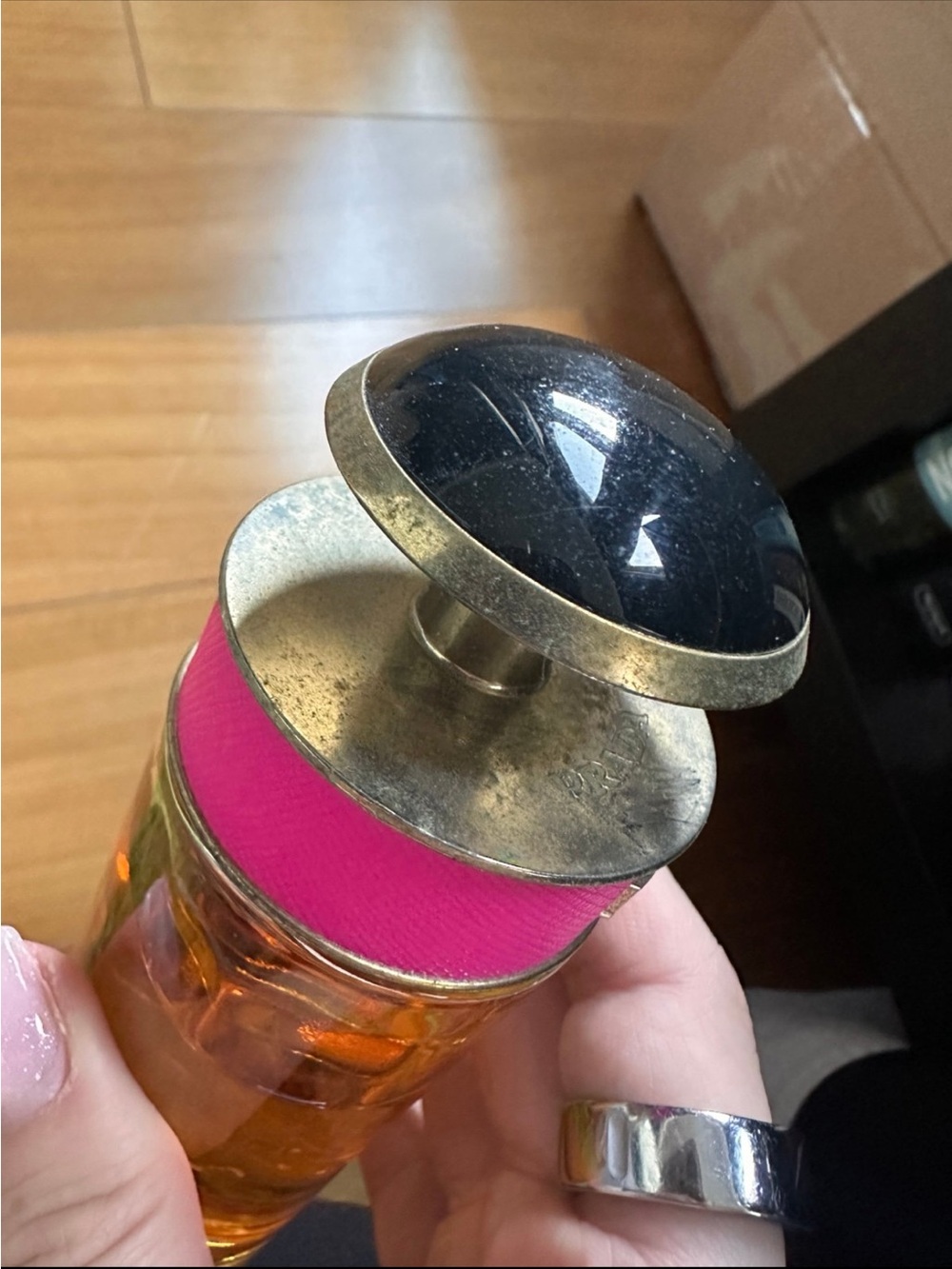 Prada Candy perfume - Picture 6 of 6